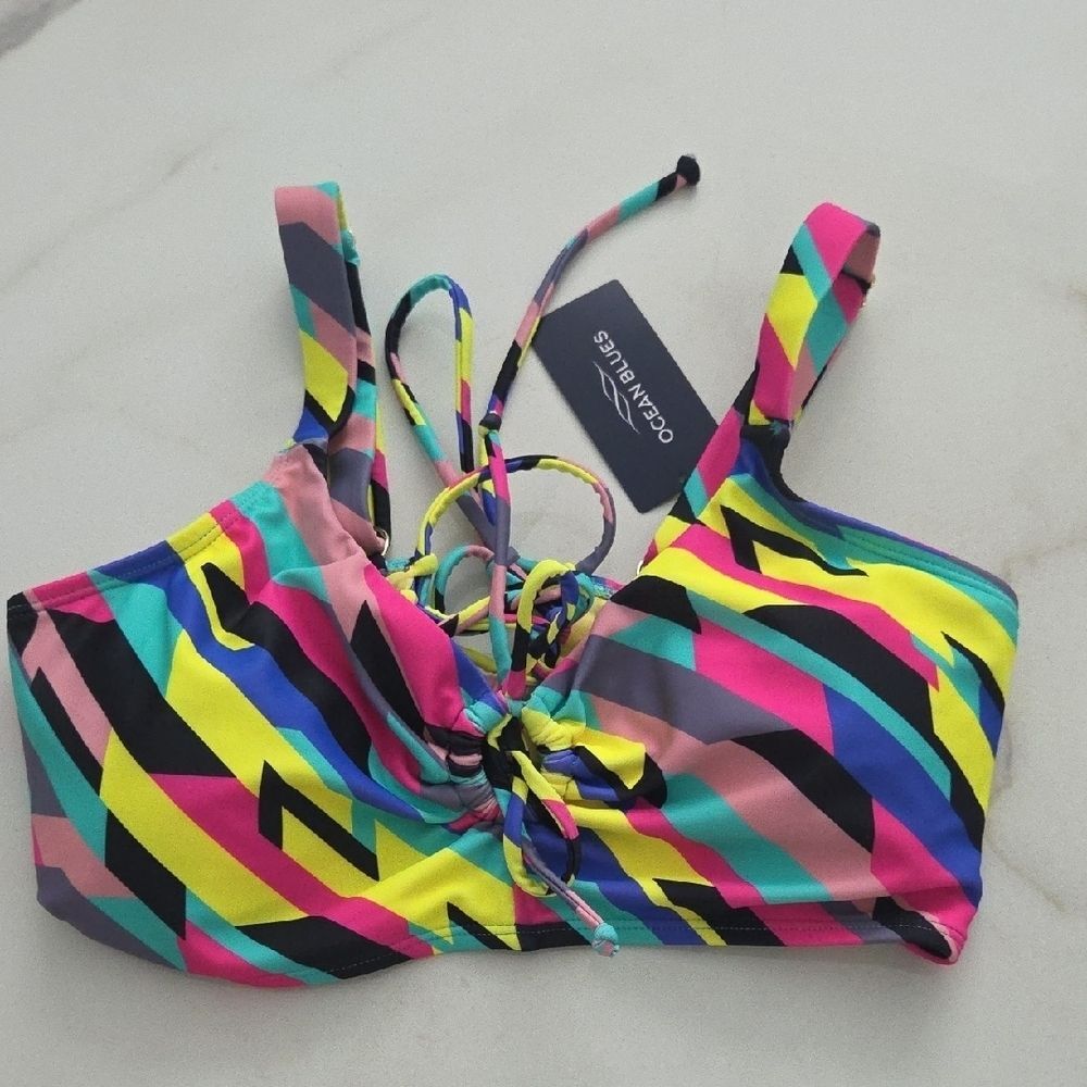 Ocean Blues Bikini Top M NWT $80 Colorful Stripes